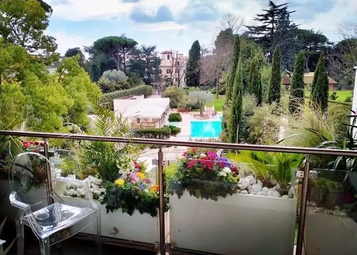 Exceptional Near Vatican Flat With Swimming Pool Apartament *